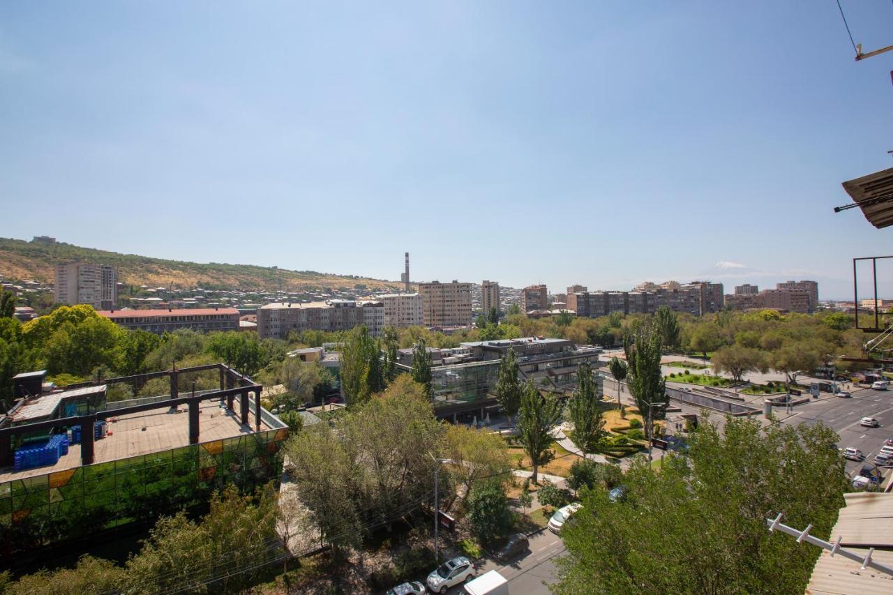 יירבאן Umba Apartment N4 - Balcony And Mount Ararat View מראה חיצוני תמונה
